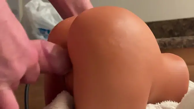 Ministry officials fuck beautiful young woman with a perfect ass