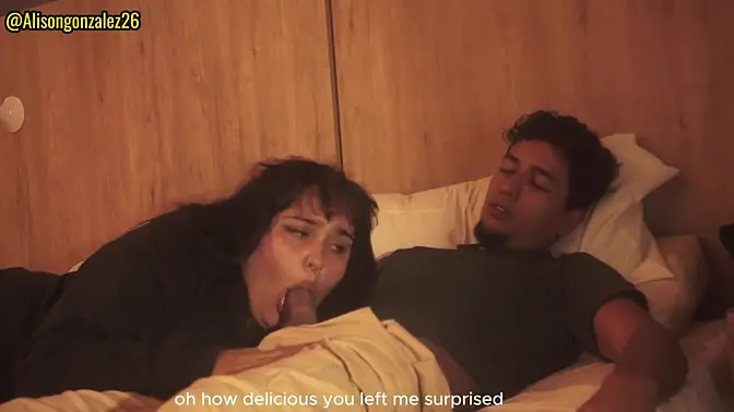 Chubby Argentine Stepsis gives deepthroat face fuck