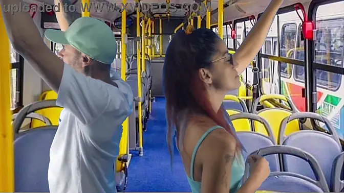 Teenage student's blouse receives groped on the bus