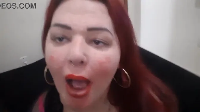 Squirting Babe Gets Her Pussy Milked