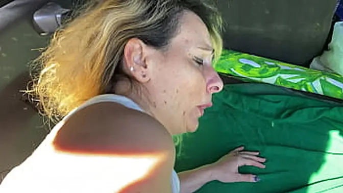 BBC destroys European MILF's ass until she squirts