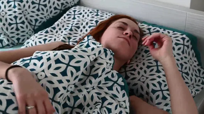 Petite redhead girl toys with her own small pussy for a morning orgasm