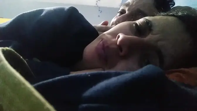 THE NEW CAN'T HANDLE GIVING ME THE ASS