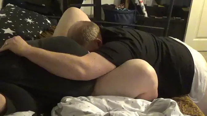 Chubby BBW's juicy pussy gets licked and devoured