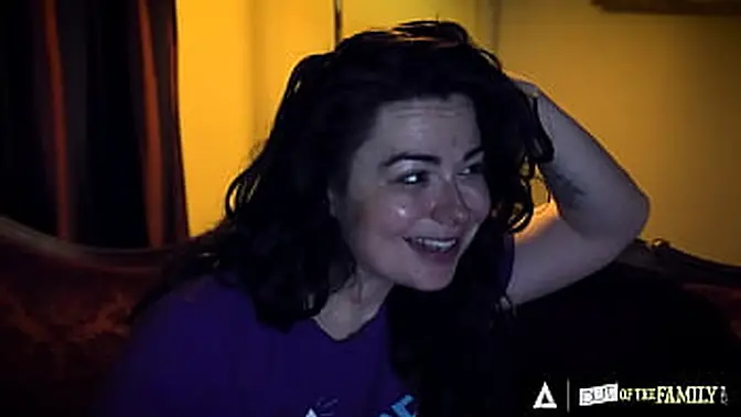 Desperate Naughty😈 Chick Craves Instantanal From Her Stepdaddy!