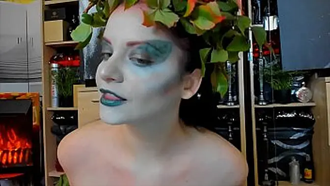 Mistress takes control in femdom roleplay