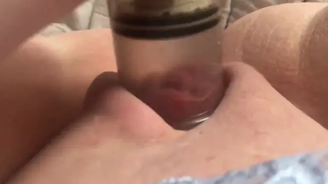 Curvy girl pumps her meaty pussy clit