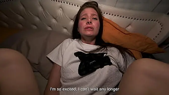 Amateur brunette deep throats and cums before bed